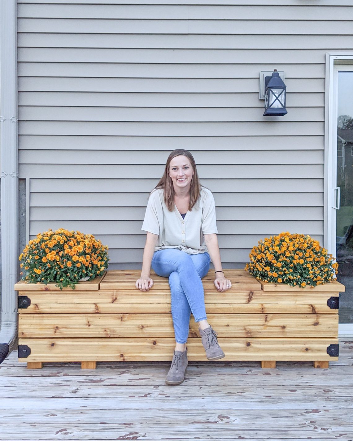 Finished Outdoor Storage Bench
